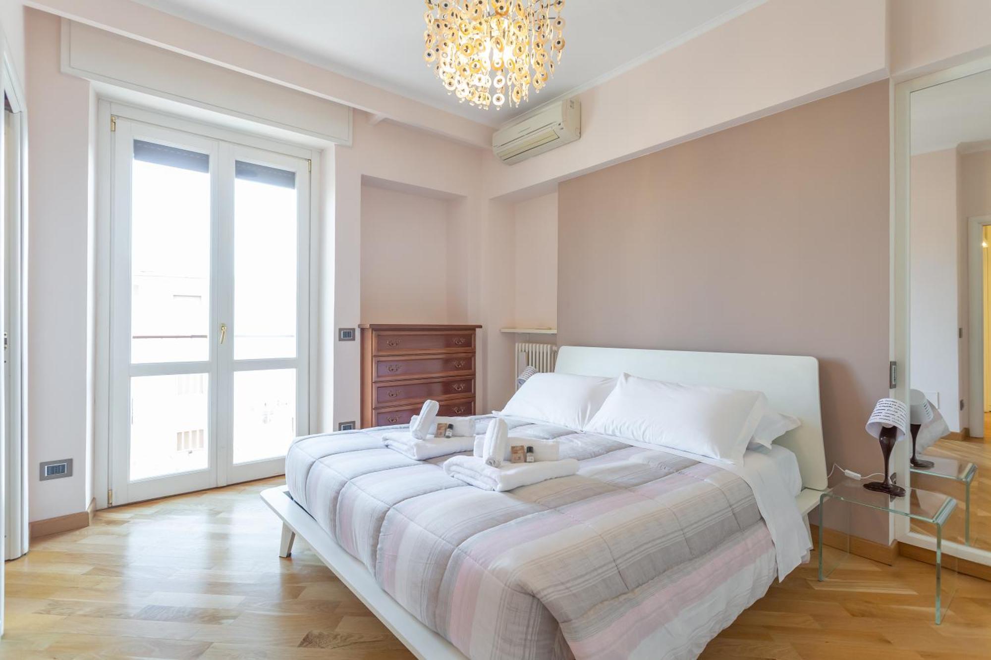 Monteverde 2bdr Penthouse * Roma