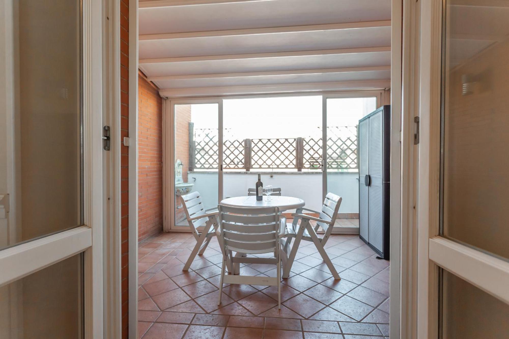 Monteverde 2bdr Penthouse Appartamento Roma